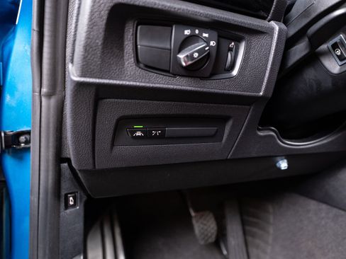 Used 2017 BMW M2 image 33