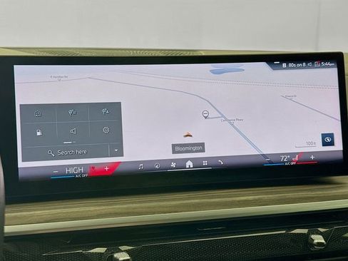 Used 2024 BMW X5 xDrive50e w/ Premium Package image 13