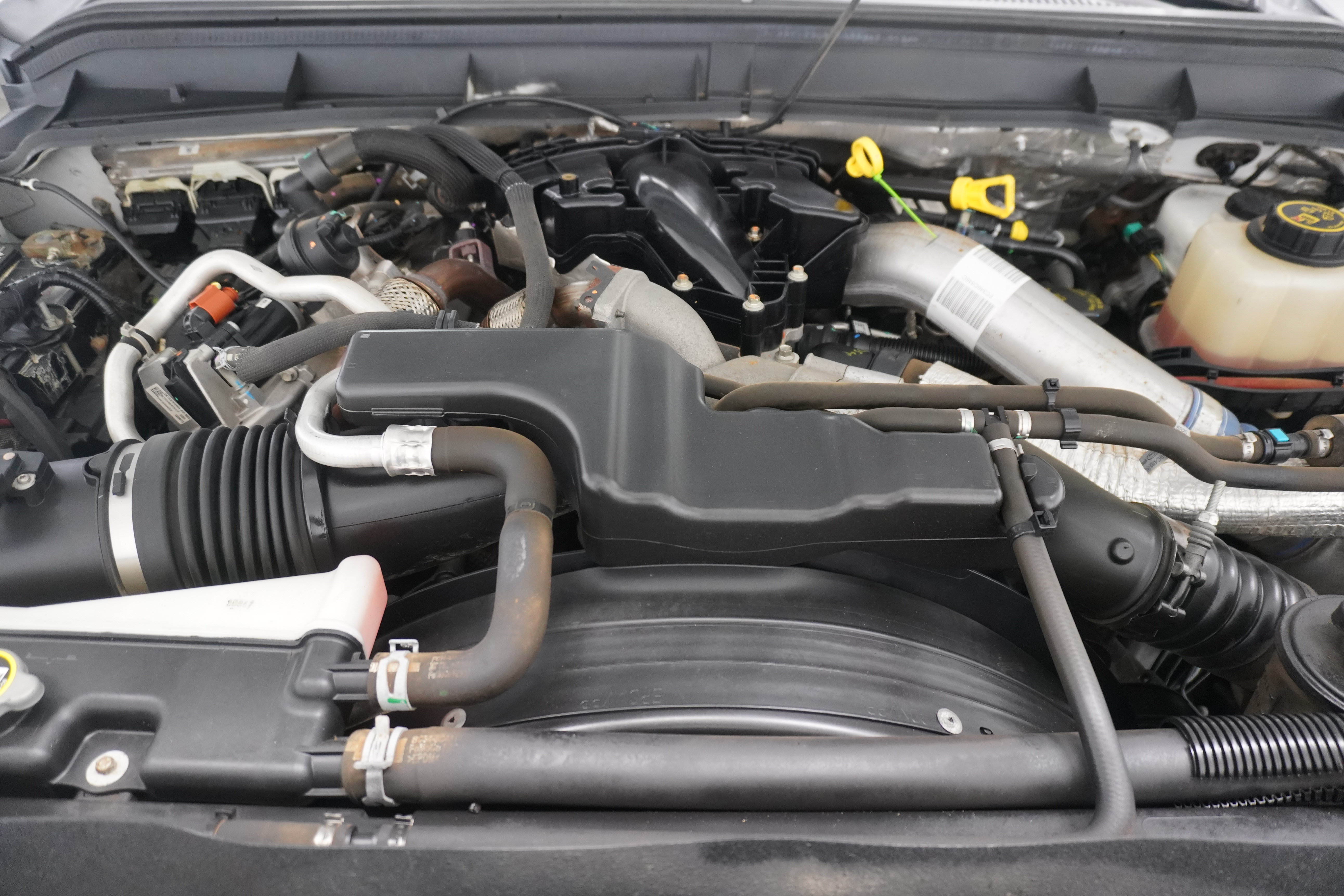 Used 2016 Ford F350 Lariat w/ Lariat Interior Package AWD/4WD image 28
