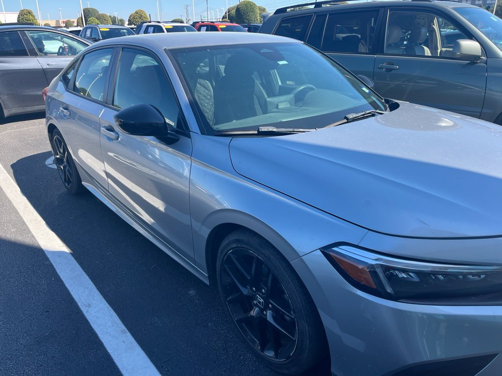 Used 2024 Honda Civic Sport image 3