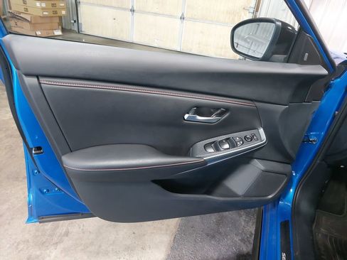 Certified 2025 Nissan Sentra SR w/ Midnight Edition FWD image 26