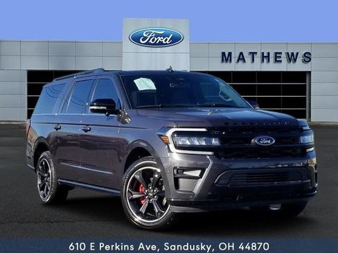 Used 2023 Ford Expedition Max Limited image 1