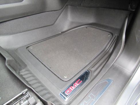 Used 2024 GMC Sierra 1500 AT4 AWD/4WD image 31