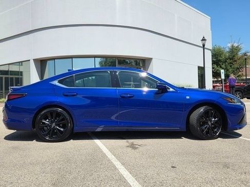 Used 2024 Lexus ES 350 w/ Accessory Package (Z1) FWD image 26