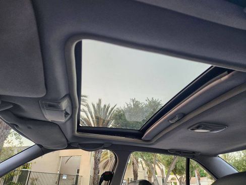 Used 1994 Nissan Maxima SE image 37