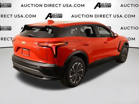 Used 2024 Chevrolet Blazer EV LT AWD/4WD image 44