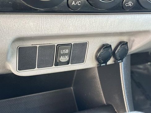 Used 2012 Toyota Tacoma PreRunner w/ SR5 Pkg image 33