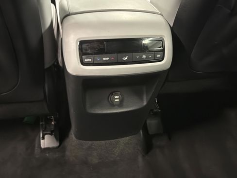 Used 2025 Hyundai Palisade SEL AWD/4WD image 14