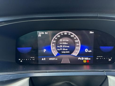 Used 2023 Volkswagen Taos SE w/ Panoramic Sunroof Package AWD/4WD image 47