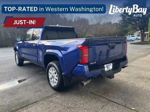 Used 2024 Toyota Tacoma SR5 image 4