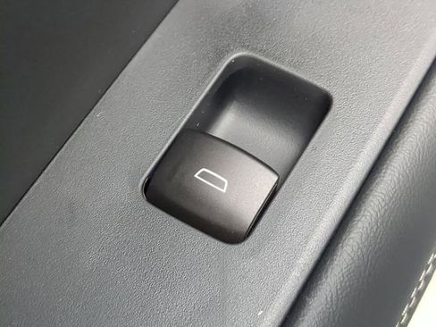 New 2026 GMC Terrain Elevation w/ Elevation Premium Package image 33