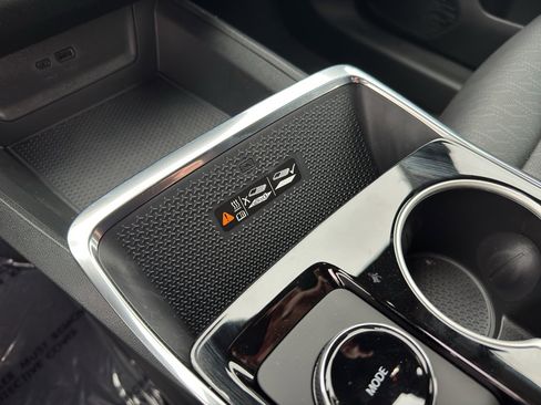 New 2026 Chevrolet Equinox LT w/ Convenience Package II image 17