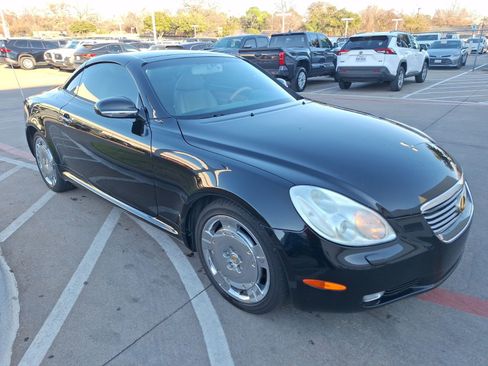 Used 2002 Lexus SC 430 Convertible image 8