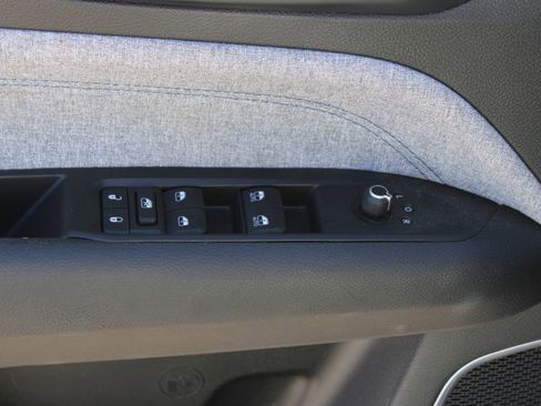 Used 2022 Jeep Compass Latitude image 28