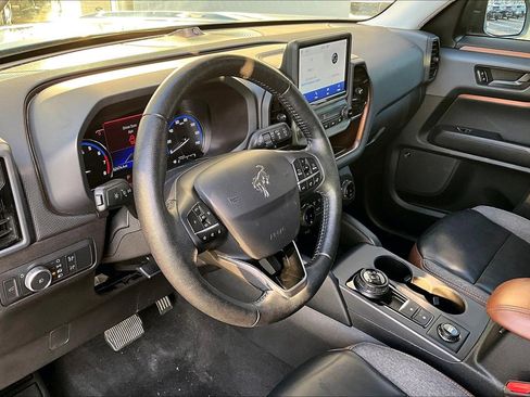 Used 2022 Ford Bronco Sport Outer Banks w/ Tech Package image 14