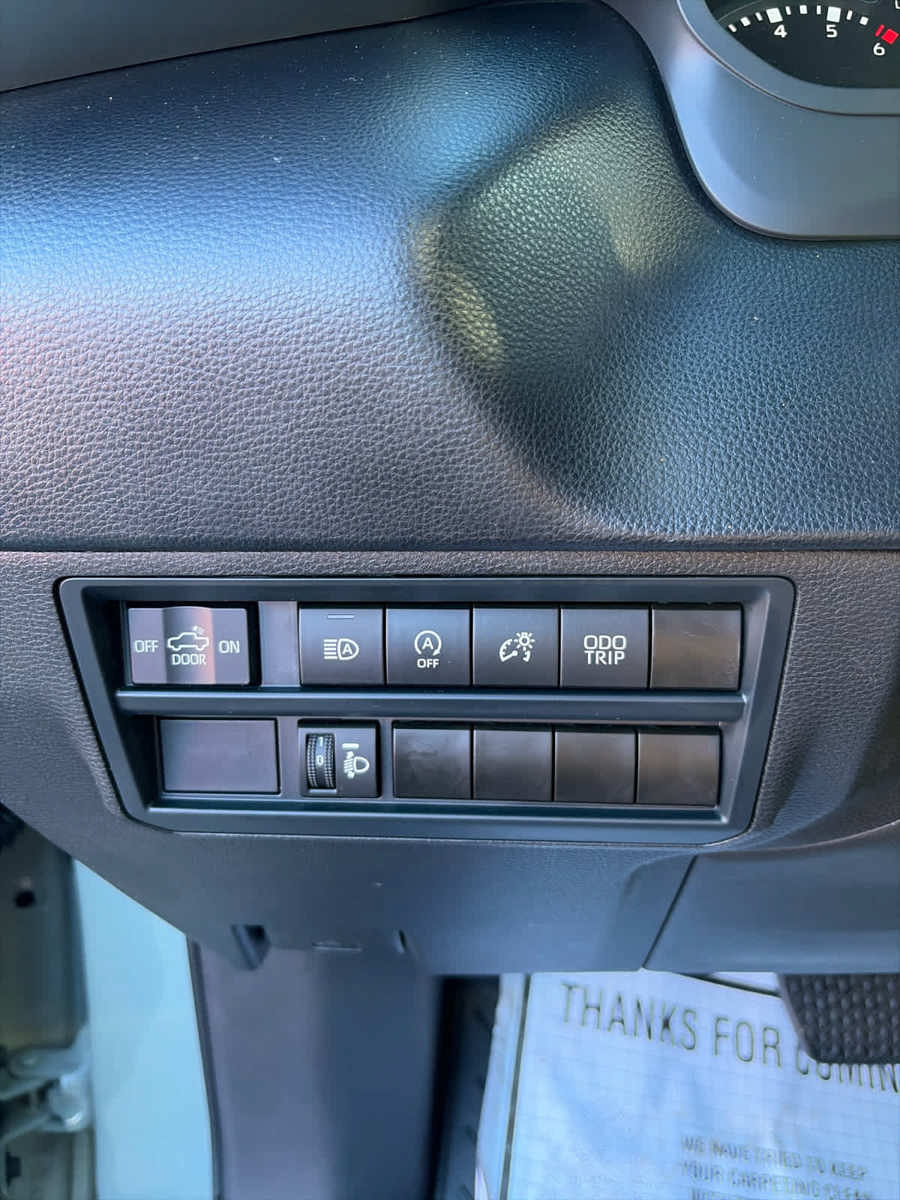 Used 2025 Toyota Tundra SR5 AWD/4WD image 22