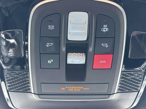 Certified 2025 Hyundai Palisade Calligraphy AWD/4WD image 31