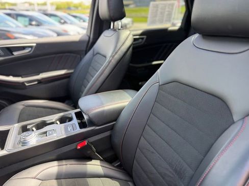 Used 2024 Ford Edge ST-Line AWD/4WD image 24