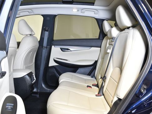 Used 2020 INFINITI QX50 Essential w/ Cargo Package image 27