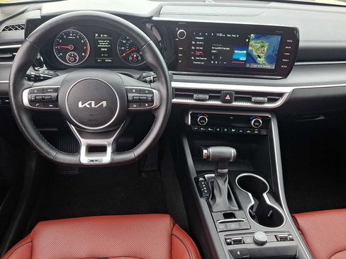 Used 2023 Kia K5 GT-Line image 12