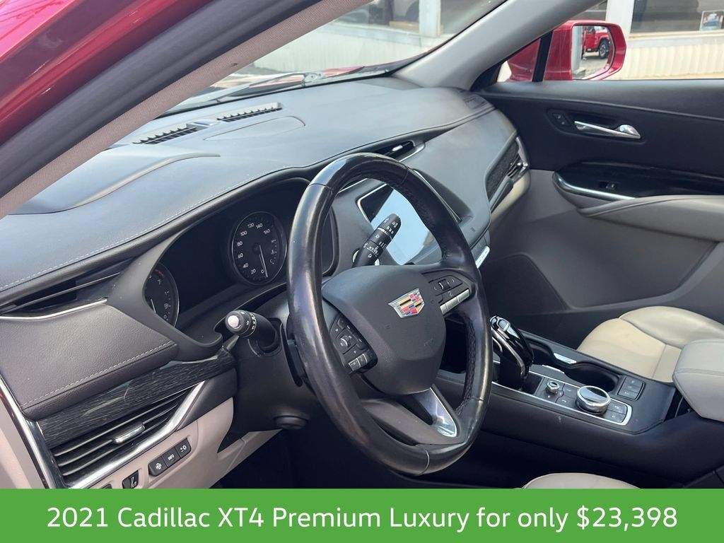 Used 2021 Cadillac XT4 Premium Luxury FWD image 14
