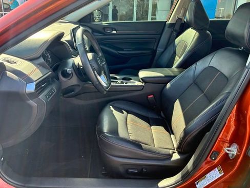 Used 2022 Nissan Altima 2.5 SR image 9