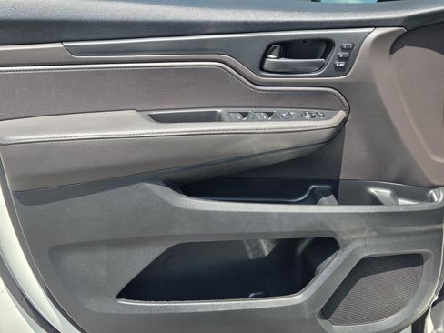 Used 2019 Honda Odyssey EX-L image 13