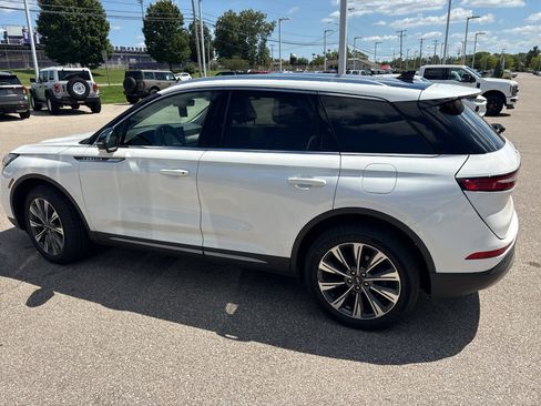 Used 2022 Lincoln Corsair Reserve w/ Elements Package AWD/4WD image 6