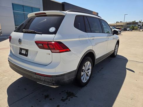 Used 2018 Volkswagen Tiguan S FWD image 3