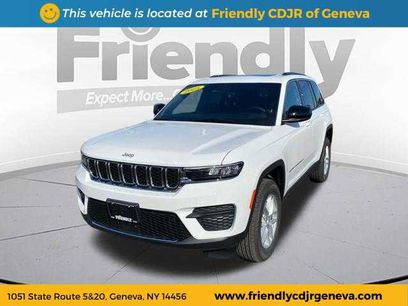 New 2025 Jeep Grand Cherokee Laredo X w/ Luxury Tech Group I