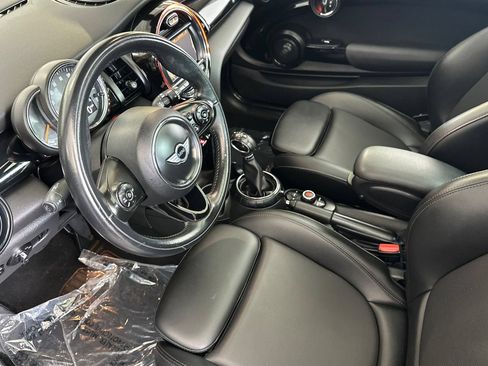Used 2017 MINI Cooper S FWD image 11