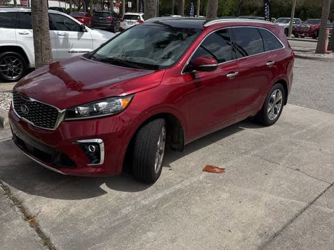 Used 2020 Kia Sorento SX image 1