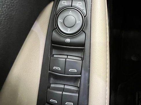 Used 2021 Buick Enclave Essence AWD/4WD image 24