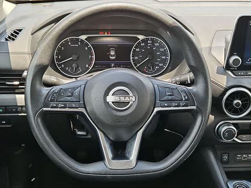 Used 2024 Nissan Sentra SV FWD image 20
