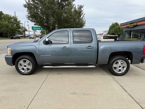 Used 2012 Chevrolet Silverado 1500 LTZ w/ LTZ Plus Package image 8