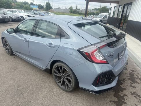 Used 2019 Honda Civic Sport image 10
