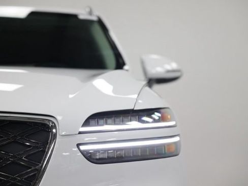 New 2026 Genesis GV70 2.5T AWD/4WD image 3