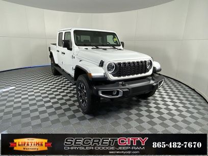 New 2026 Jeep Gladiator Sport