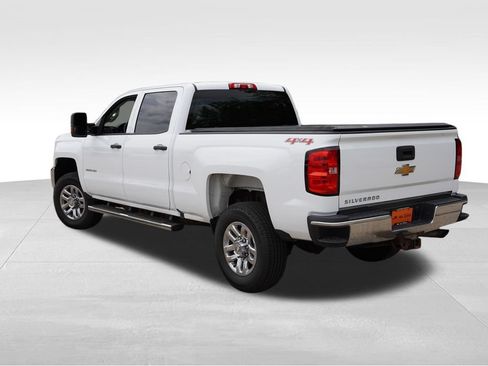 Certified 2017 Chevrolet Silverado 3500 W/T w/ WT Convenience Package AWD/4WD image 7