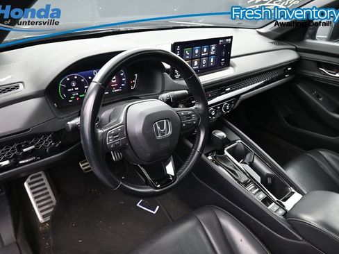 Used 2023 Honda Accord Sport image 12