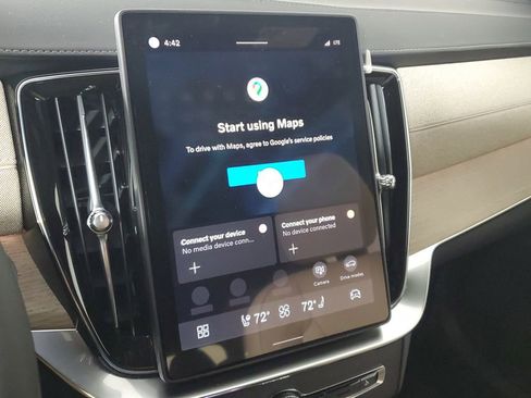 New 2026 Volvo XC90 T8 Plus w/ Protection Package Premier image 29