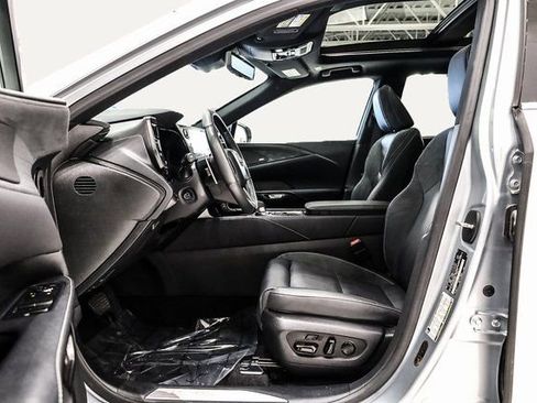 Used 2024 Lexus RX 350 AWD image 13