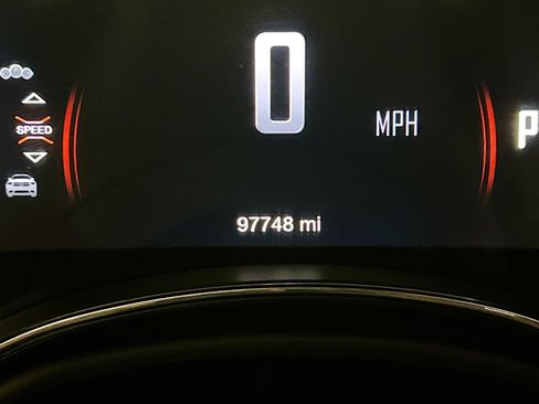 Used 2017 Dodge Durango R/T w/ Technology Group AWD/4WD image 8