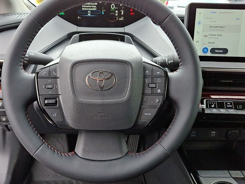 New 2026 Toyota Prius Plug-In Hybrid FWD image 18