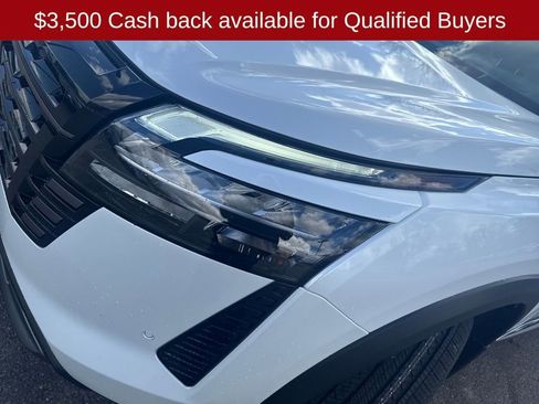 New 2026 Nissan Pathfinder Platinum image 38