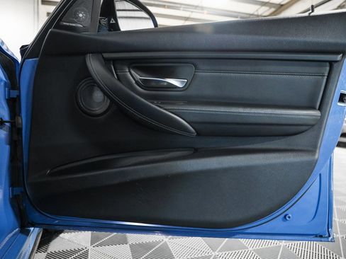 Used 2018 BMW M3 Base image 27