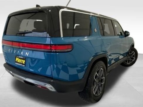 Used 2024 Rivian R1S Adventure image 5