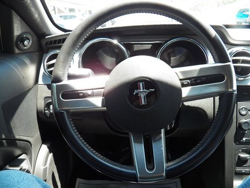 Used 2007 Ford Mustang GT RWD image 13