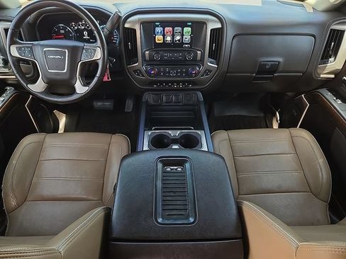 Used 2017 GMC Sierra 1500 Denali AWD/4WD image 9