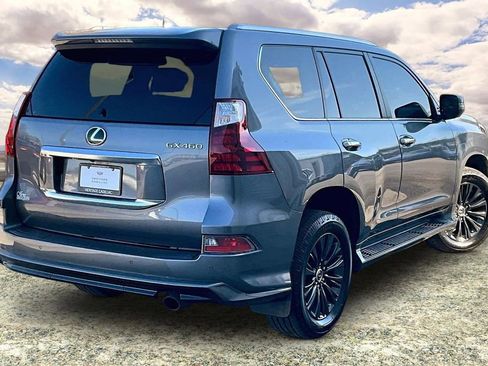 Used 2022 Lexus GX 460 Luxury w/ Sport Design Package image 5